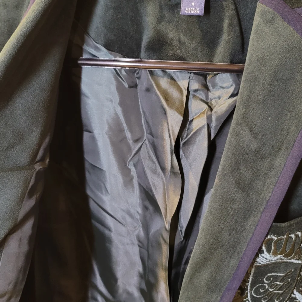 Tommy Hilfiger Green Monogrammed Velvet Blazer with Navy Trim Size 4 - Picture 4 of 8